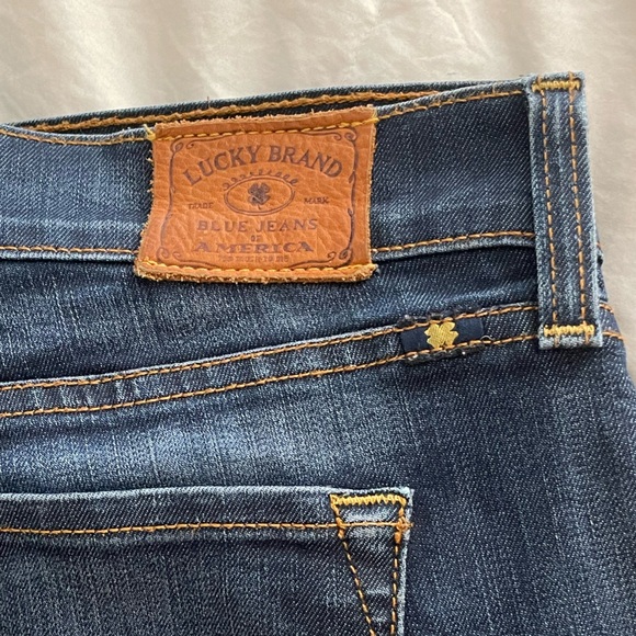 Vintage Lucky Brand Darkwash Sofia Boot Jeans - Picture 7 of 9